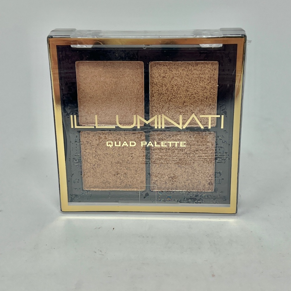 Avon and Illuminati Cosmetics Go for Gold Set - Picture 5 of 9